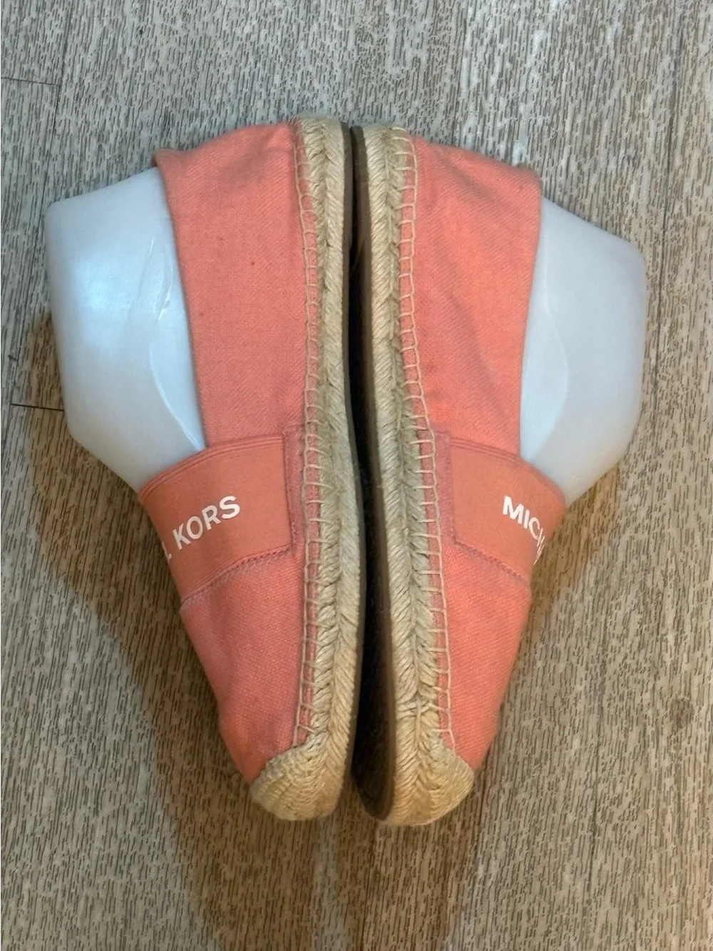 MICHAEL KORS PEACH ESPADRILLE SHOES SIZE 8.5